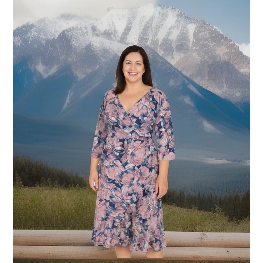 Kiyonna Wrap Dress Party Flirty Flounce Style Ruffled Hem Size 1X Feminine